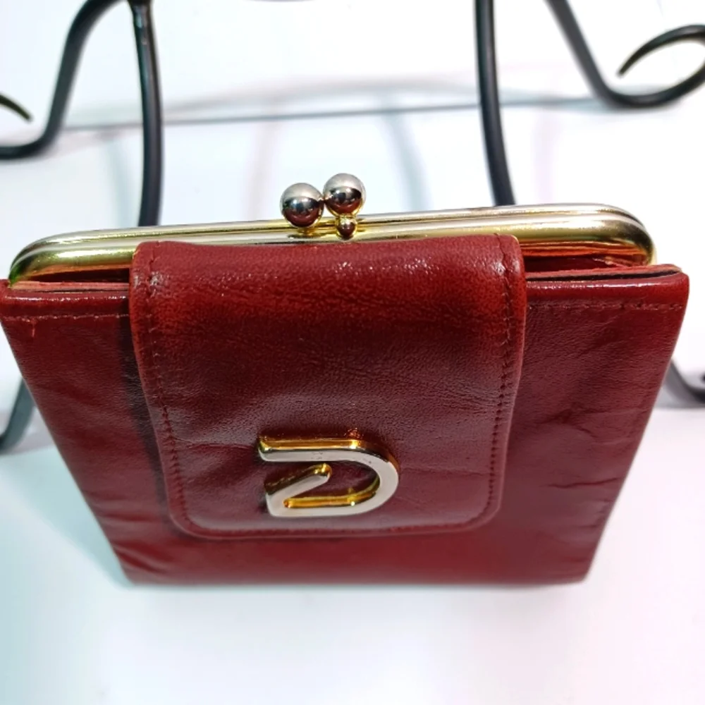Vintage  Buxton Women BiFold Wallet, Deep Red/Brown